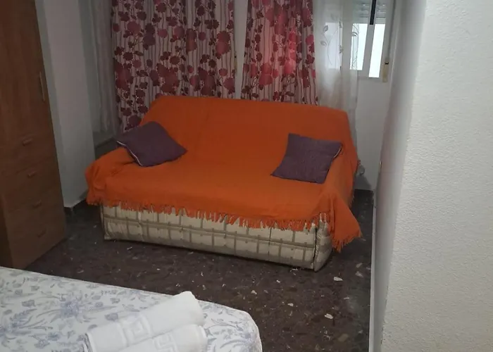 Isabel バレンシア