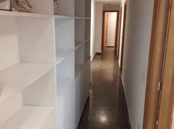 Isabel * Valencia